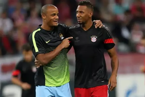 كومباني يفتح الباب أمام بواتينج للانضمام إلى الجهاز الفني لبايرن ميونخ